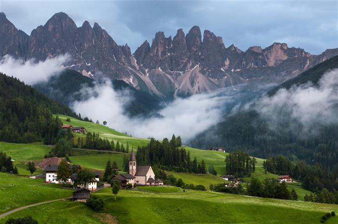 green trees covered mountains, nature, landscape, clouds, Italy, HD wallpaper