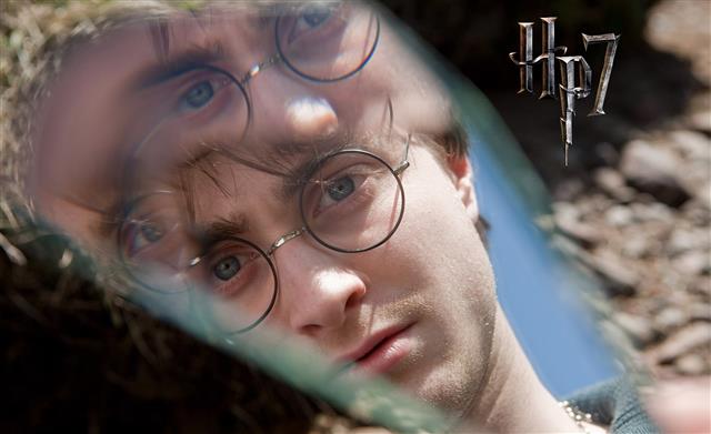 Harry Potter And The Deathly Hallows, Daniel Radcliffe as Harry Potter, HD wallpaper