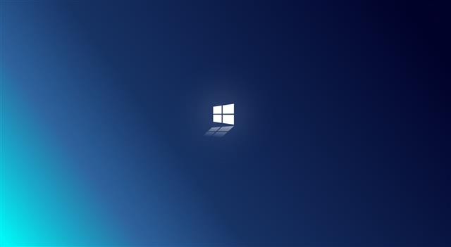 Windows 10 2.0, computer Window logo, reflection, minimal, minimalism, HD wallpaper