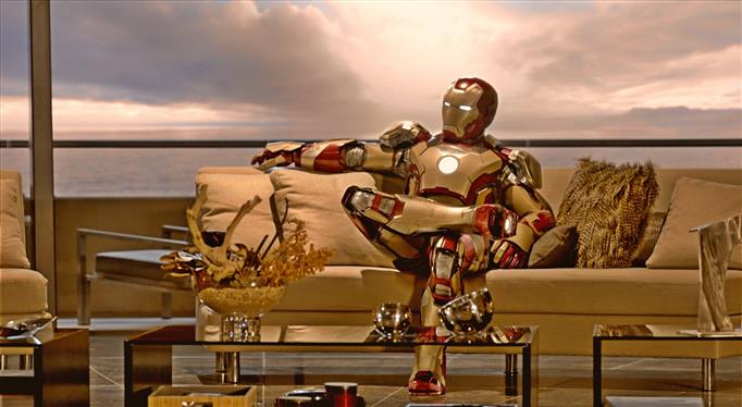 Iron Man 3, Iron Man suit, Movies, Couch, 2013, sky, sea, cloud - sky, HD wallpaper