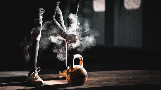 working out, gyms, smoke, kettlebells, motion, indoors, people, HD wallpaper